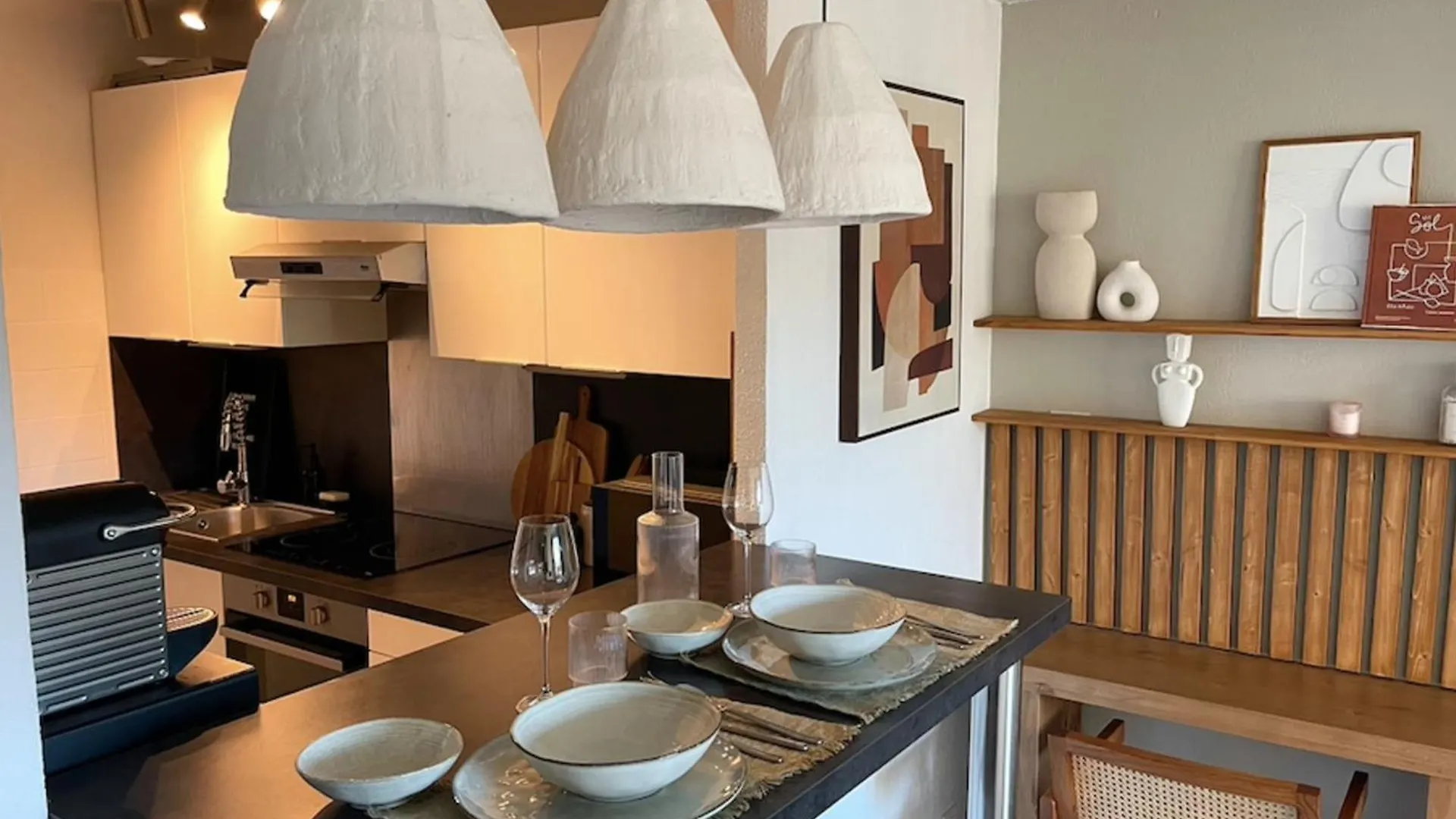 Apartment Nice T2 With Balcony - Near Beach Cannes